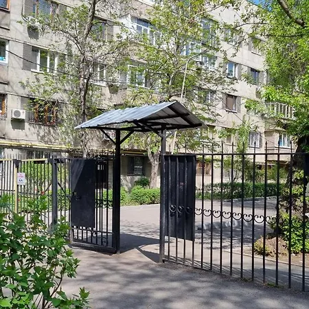 Almaty Apartment 76 Exterior photo